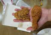 Miniature size fried chickens